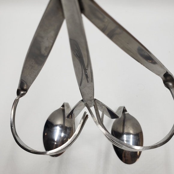 Silver Tone Metal  Serving Utensils Holder - Picture 7 of 10